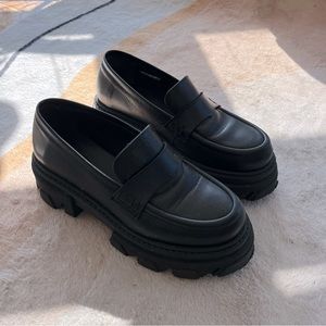 ALOHAS Trailblazer Loafer